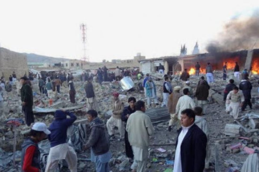 A bomb targeting Shiite Muslims exploded at a busy market in Hazara, an area dominated by Shiites on the outskirts of Quetta, Pakistan. Photo: AFP
