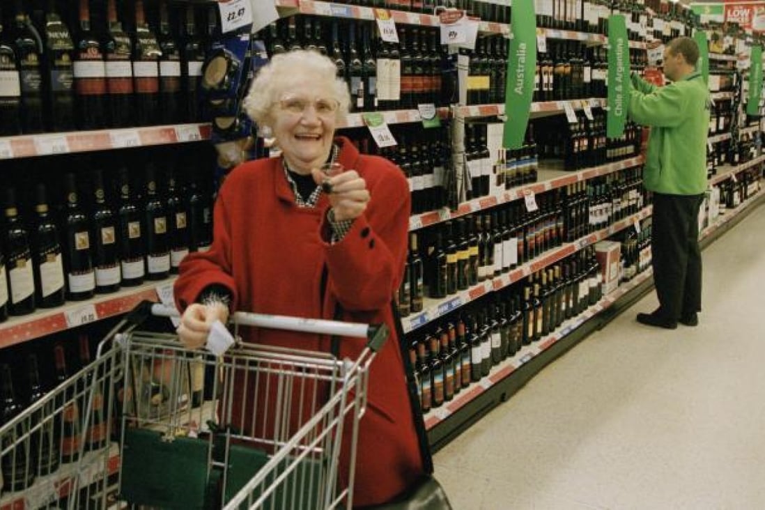 Supermarkets in Australia, Britain and the US are known for their large stocks of wine and good value for money. Photo: Corbis