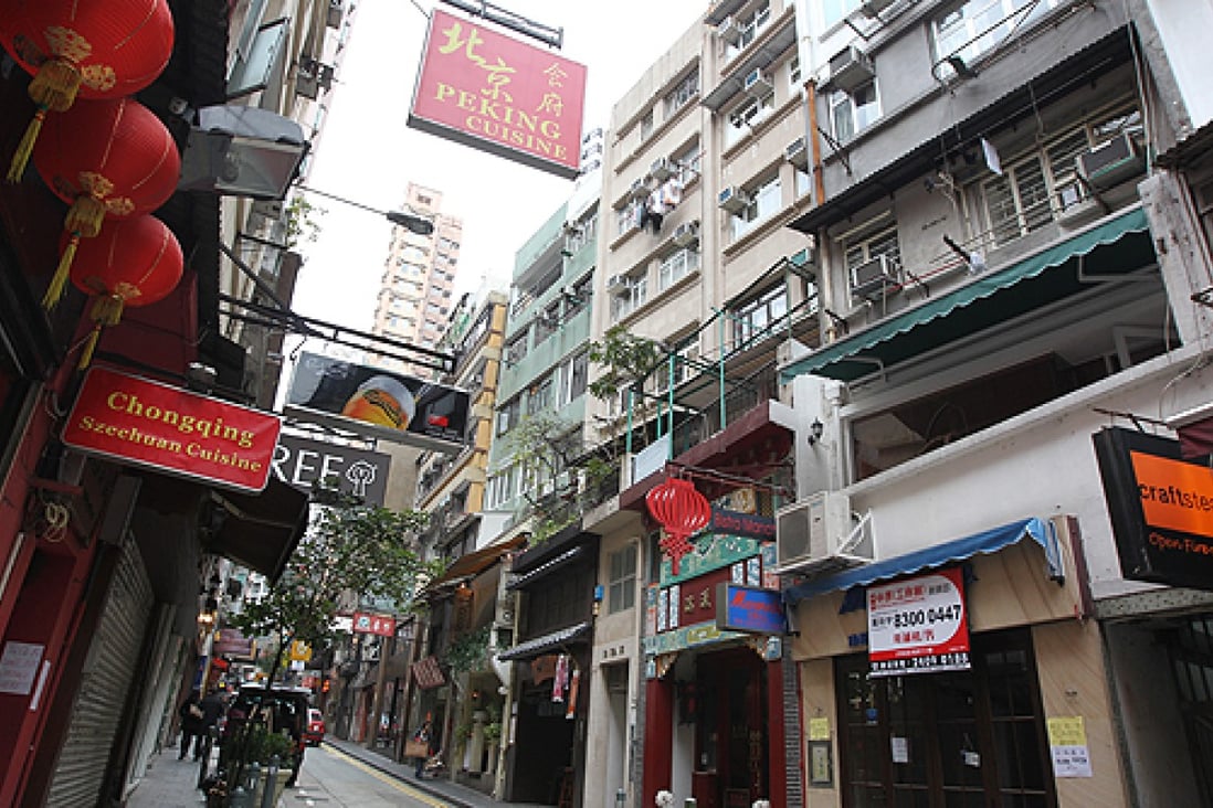 Elgin Street in Soho, which offers a variety of restaurants for foreign professionals in Hong Kong. Photo: Dickson Lee