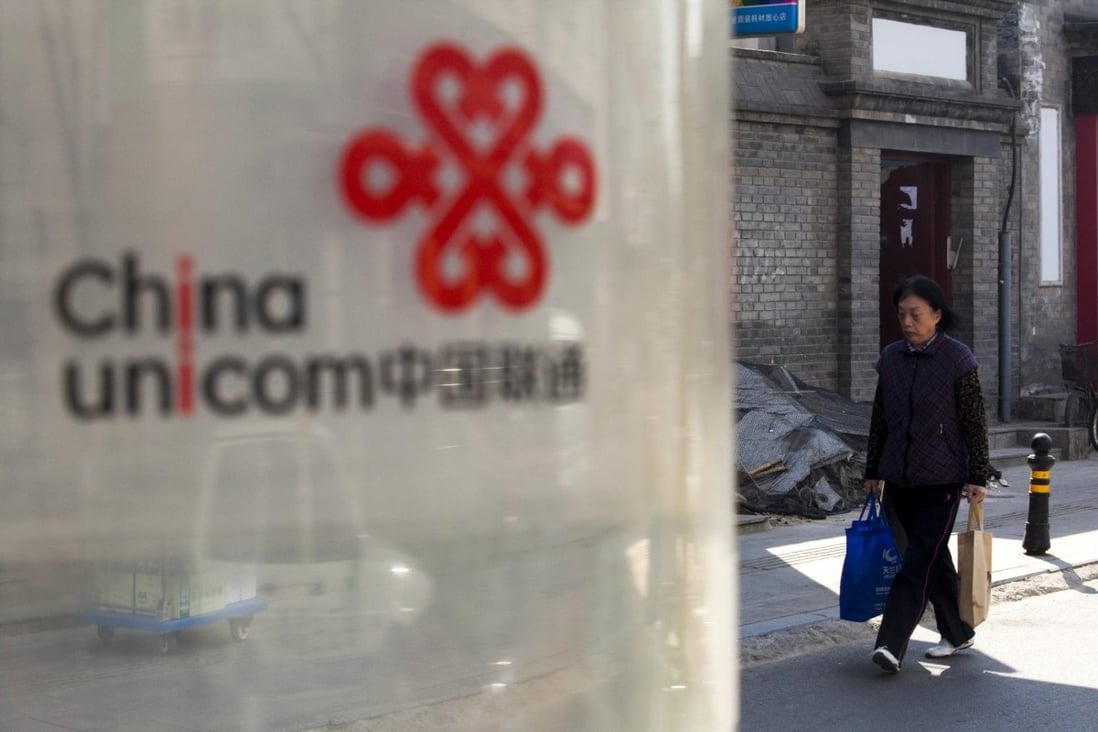 China Unicom has more than 262 million subscribers, and is steadily adding to the ranks of higher-paying 3G data users. Photo: Bloomberg