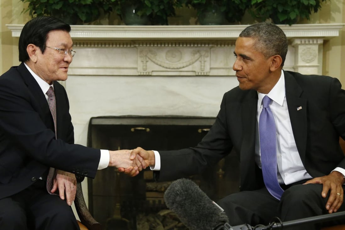 Vietnam's President Truong Tan Sang (left) meets with US President Barack Obama in the White House in July. Photo: AP