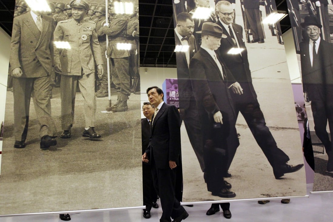 Ma Ying-jeou attends a photo exhibition on the relationship between Taiwan and the United States in Taipei yesterday. Photo: CNA