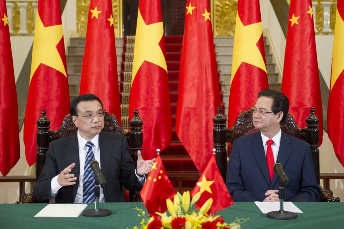 Chinese Premier Li Keqiang held talks with his Vietnamese counterpart, Nguyen Tan Dungl, in Hanoi. Photo: Xinhua