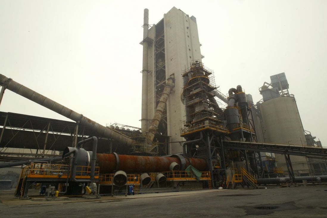 Green Island Cement's plant in Tuen Mun. Photo: SCMP 