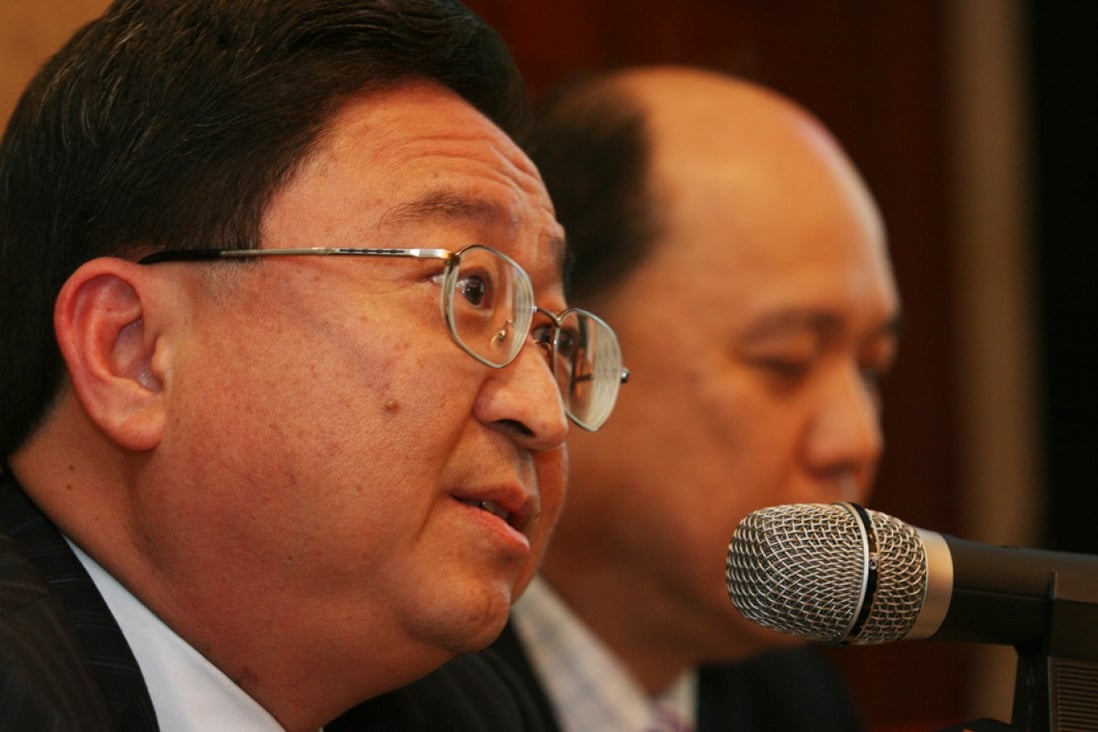 ARA Asset Management chief executive officer John Lim (left)