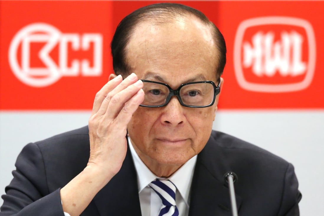 Li Ka-shing's latest sale has added fuel to a heated debate about whether he is losing confidence in the mainland and Hong Kong property markets and the broader economy. Photo: Sam Tsang