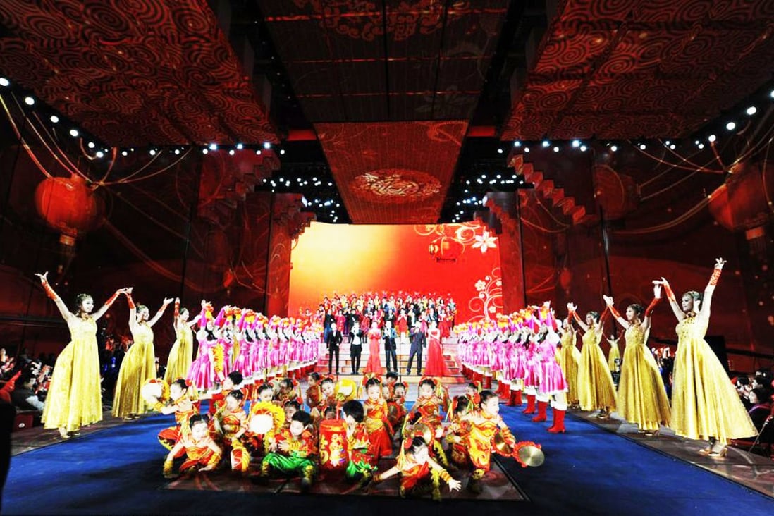 A performance on 2013 CCTV Spring Festival Gala held in Beijing. 