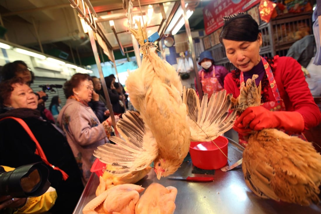 Live local birds back on sale this week. Photo: Sam Tsang