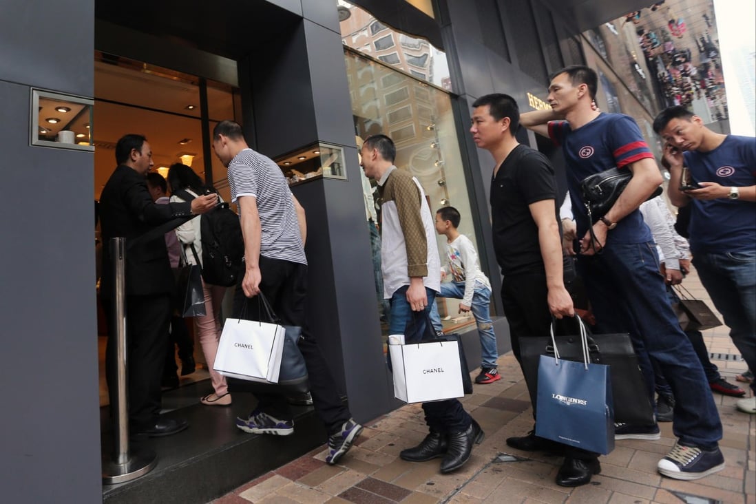 Rich pay, rich clients, but luxury retail jobs go begging | Morning