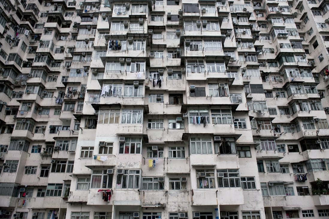 The current residential rental yield in Hong Kong stands at about 2.9 per cent, close to the US 10-year treasuries yield of 2.5 per cent. Photo: AFP