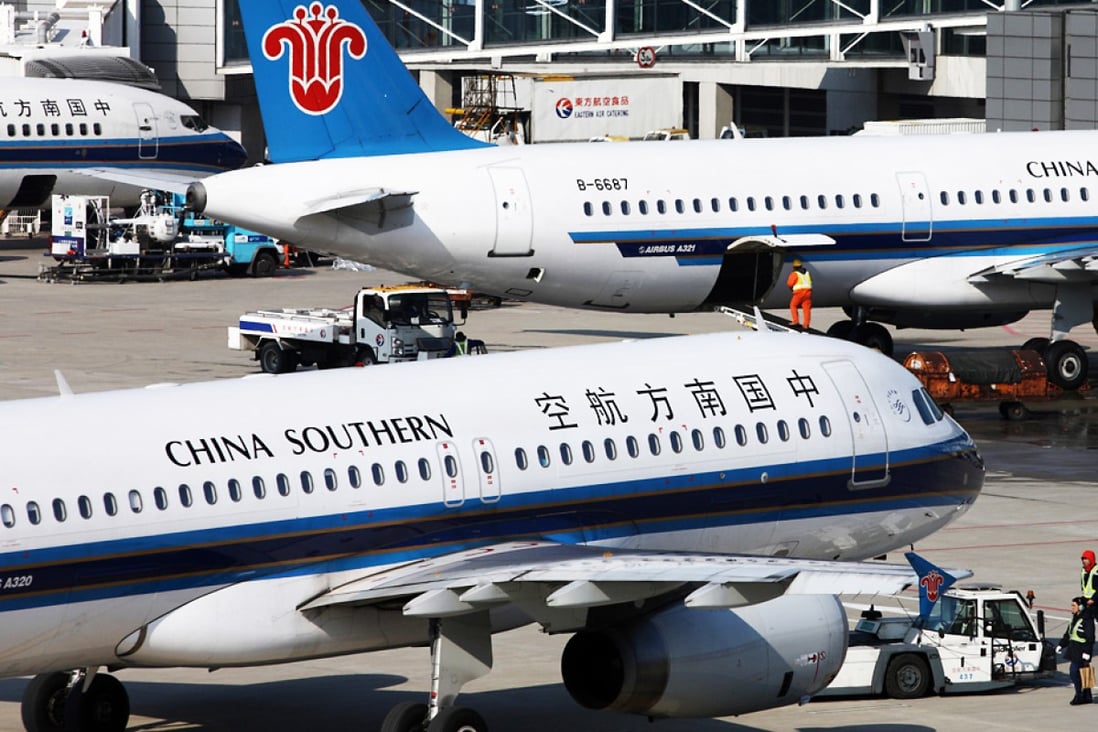 An internet user in Hainan province has been held for allegedly claiming Shanghai's airports were shut down as part of a police detention operation. Photo: Bloomberg