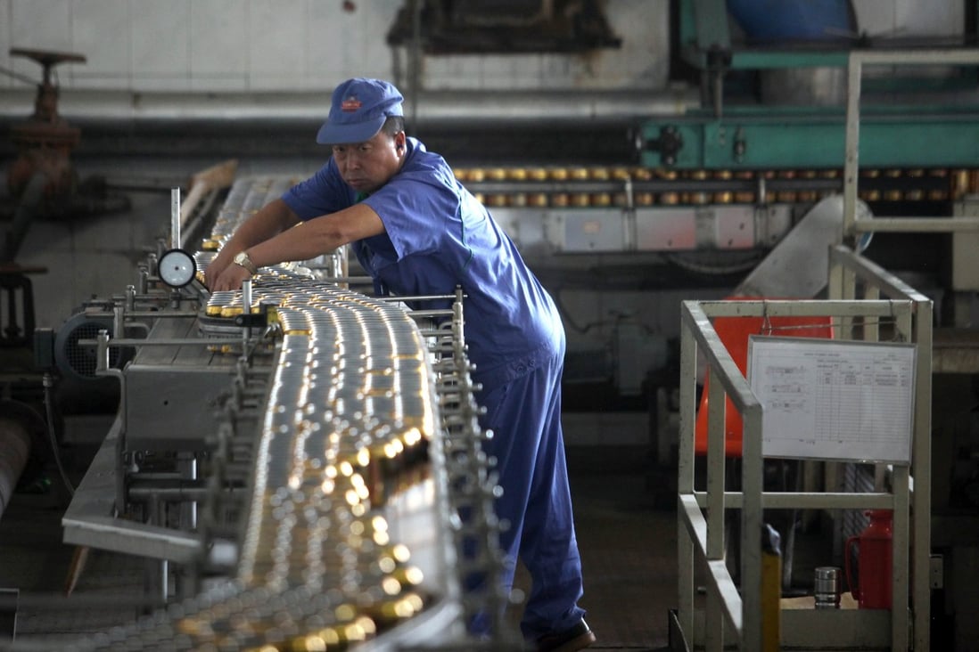 Tsingtao Brewery says its beer sales grew 16 per cent in the first half year on year by volume, far higher than the 5.66 per cent growth rate of the overall domestic industry. Photo: Bloomberg