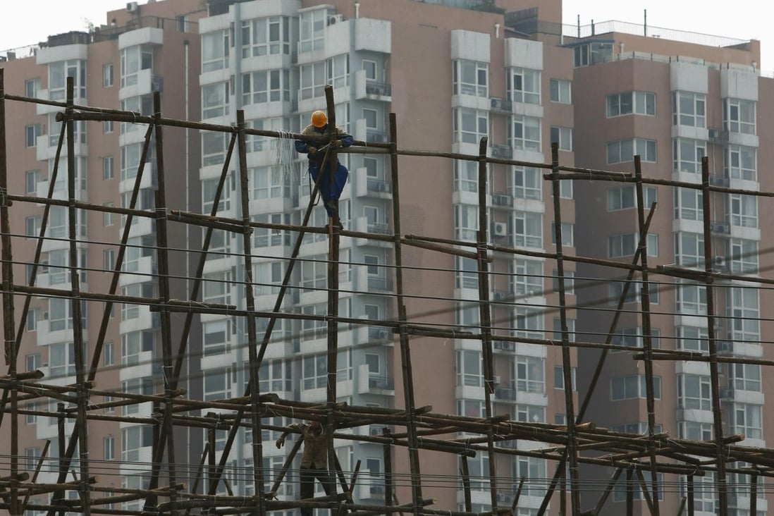 Five Hong Kong-listed mainland developers have announced plans to raise more than HK$20 billion from bonds and rights issues. Photo: Reuters