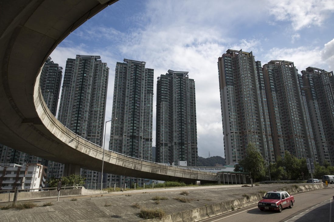 Buyers of cheaper flats in older Hong Kong buildings can often only receive mortgage loans of 50 per cent of the value. Photo: Bloomberg