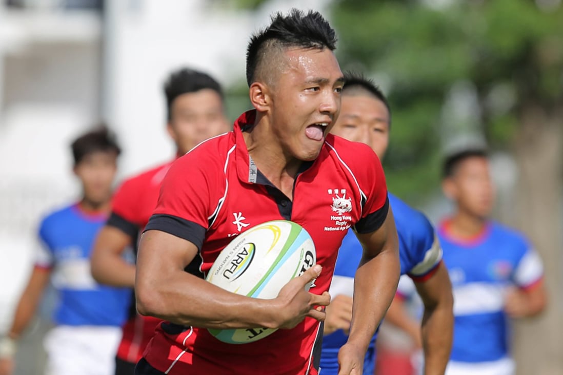 Eric Kwok Pak-nga spots a gap as he runs in try number six for Hong Kong against Taiwan in the ARFU Asian qualifiers for the 2015 IRB Junior World Rugby Trophy. Hong Kong won the match 44-5. Photo: Dennis Muthuthantri for HKRFU