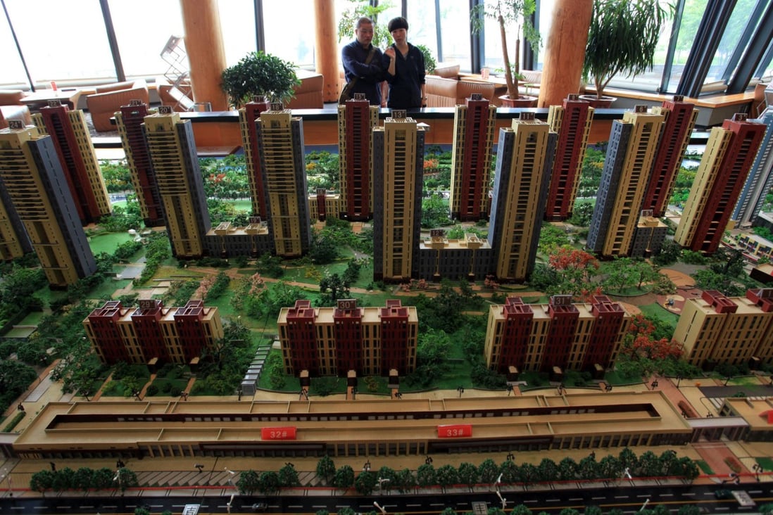 Vanke lures buyers with free accommodation for a year in some of its new projects. Photo: Imaginechina