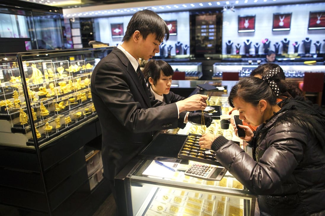 Chow Tai Fook is expanding into the diamond business as rising incomes boost demand for precious gems in China. Photo: Bloomberg