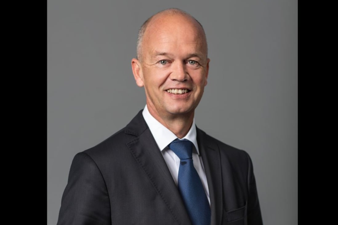 Dr Dirk Hoffmann, CEO
