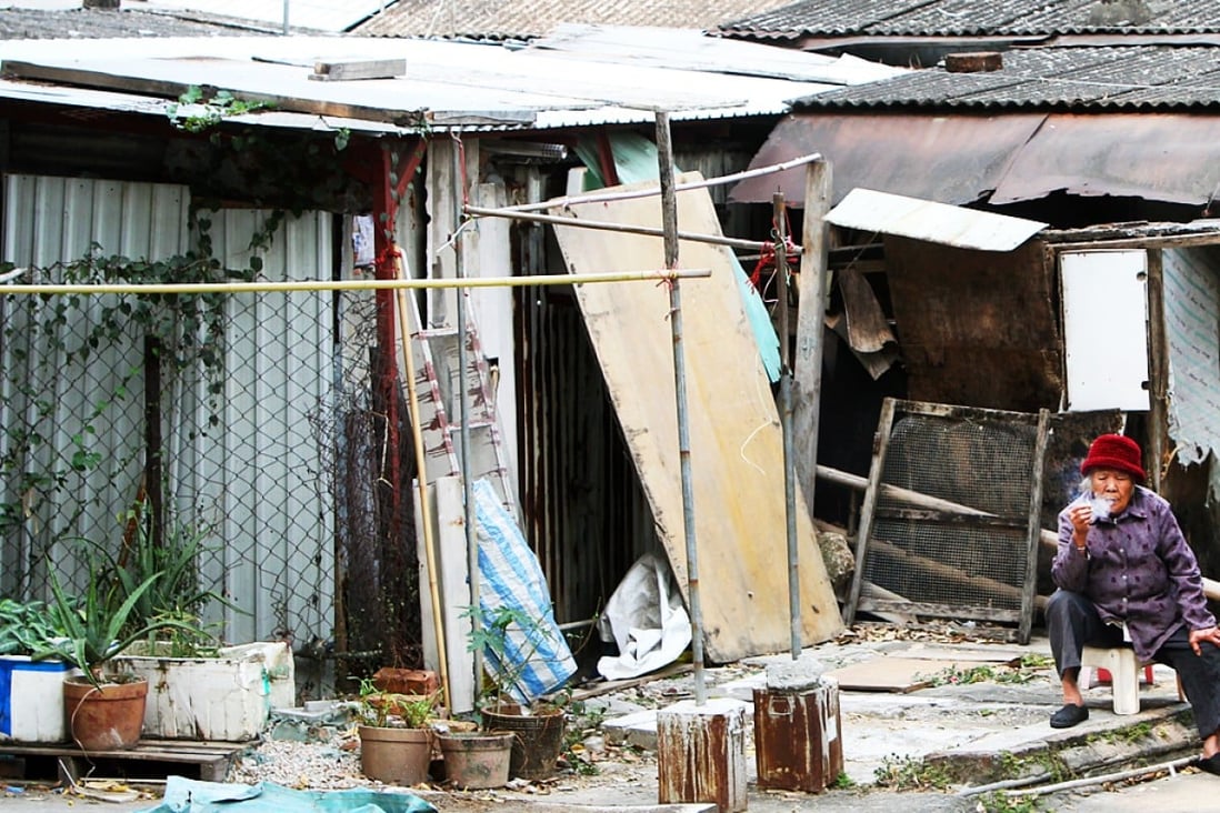 Hongkongers living in squatter homes have right to vote, magistrate