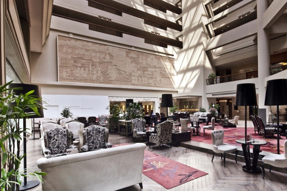 Hotel’s Lobby Lounge serves a broad selection of wines, liquors, signature cocktails and other beverages