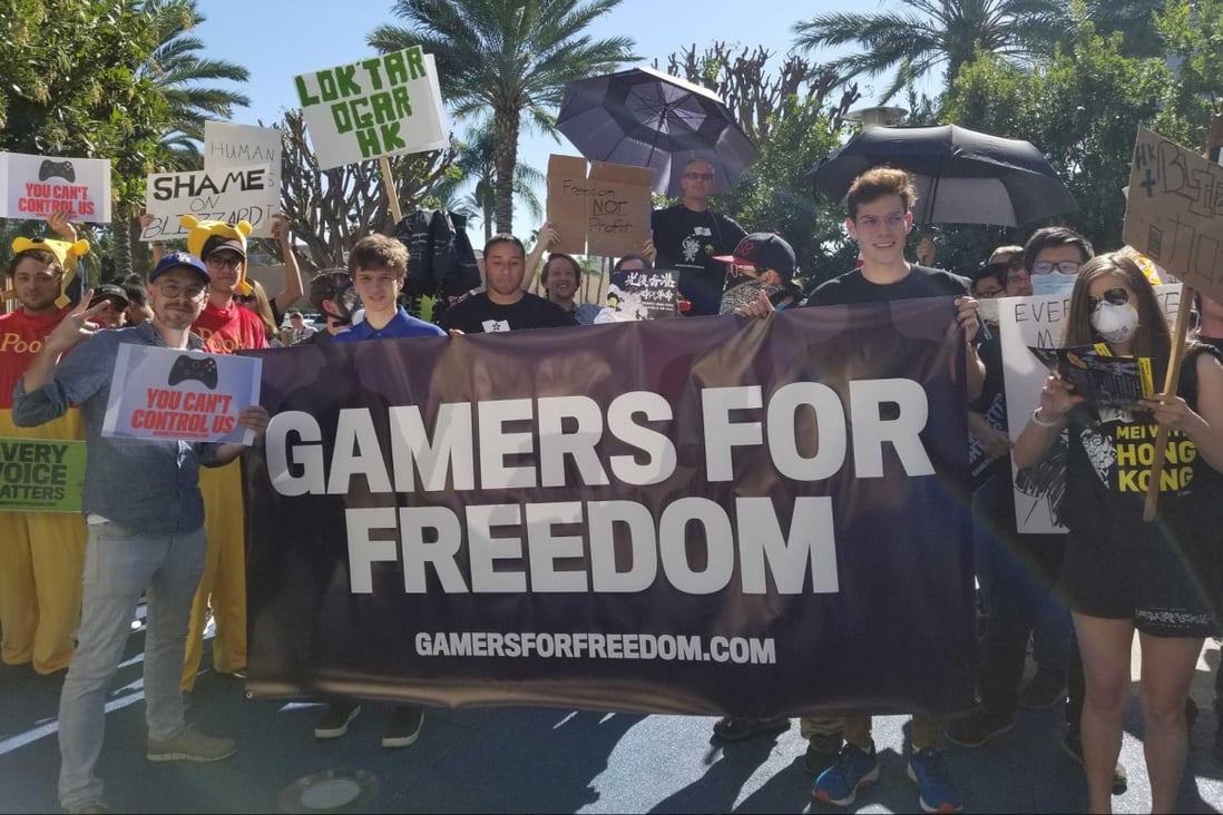 Gamers For Freedom, which is part of Fight for the Future, organized a protest outside BlizzCon. (Picture: Fight for the Future)