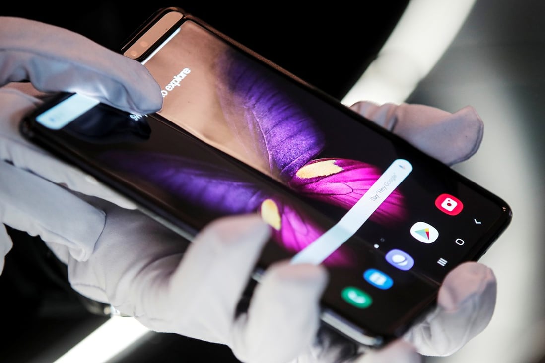 Samsung is hurting in China, where competitors like Huawei are stealing its thunder. (Picture: Hannibal Hanschke/Reuters)