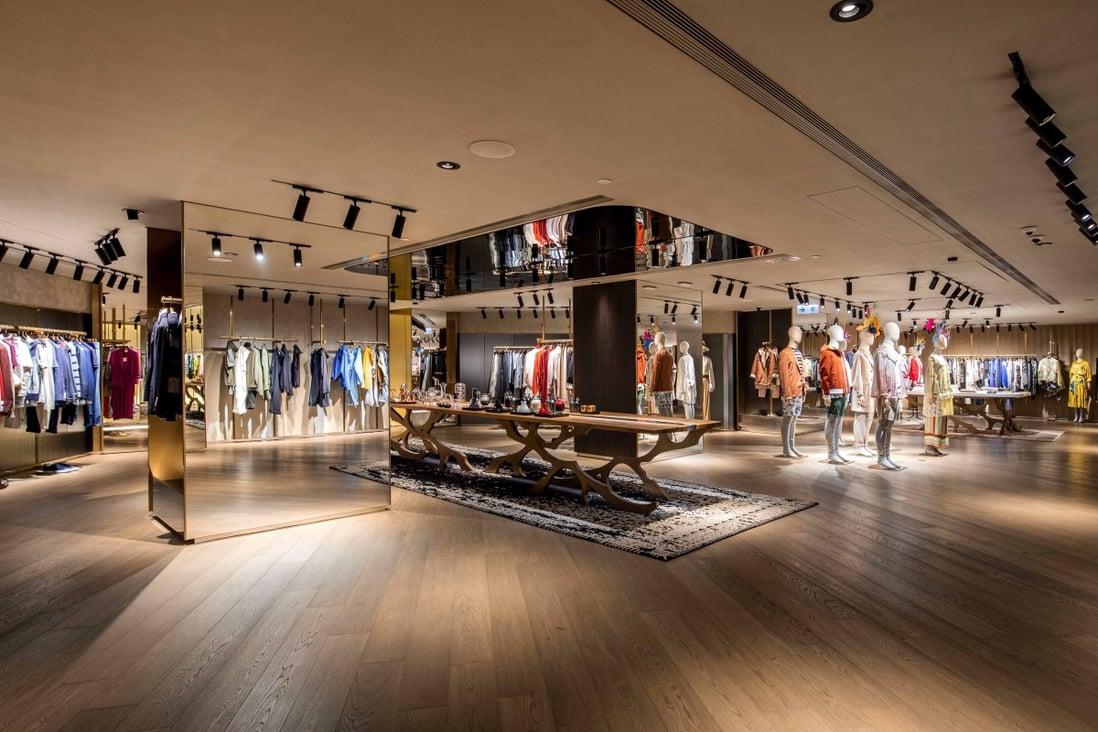 Swank’s new flagship boutique in Central Building offers over 60 brands for men and women in four dedicated zones.