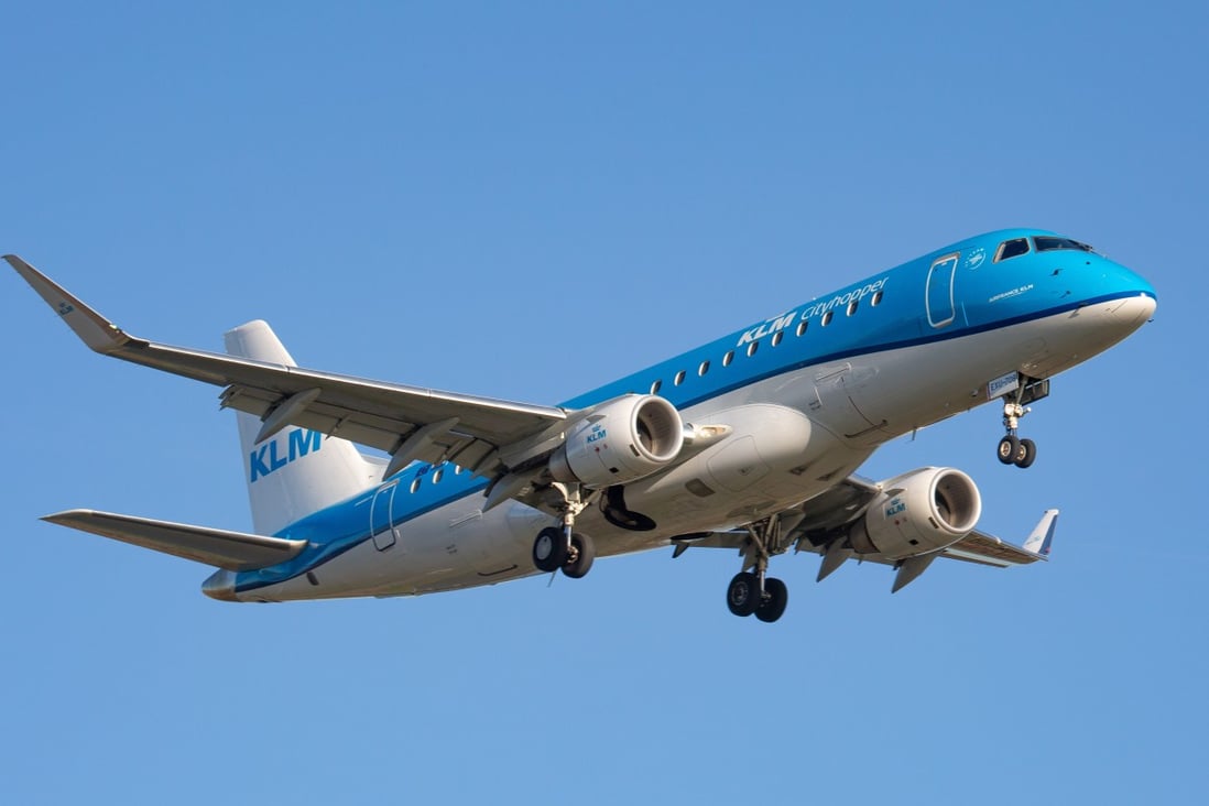A KLM Cityhopper Embraer ERJ-175 flight approaches Schiphol International Airport in Amsterdam, the Netherlands. The EU’s plan to ease coronavirus-induced restrictions on travel has given Europe’s battered airlines hope. Photo: Getty Images 