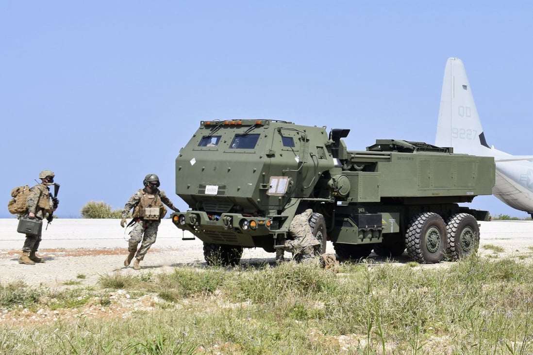 US forces on an American military airfield in Okinawa Prefecture. Photo: Kyodo