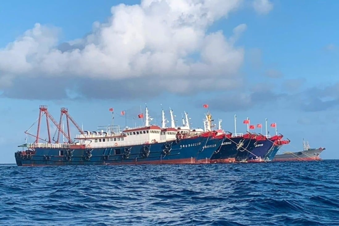 The Philippines has repeatedly asked the 200-plus Chinese vessels to leave Whitsun Reef. Photo: Reuters
