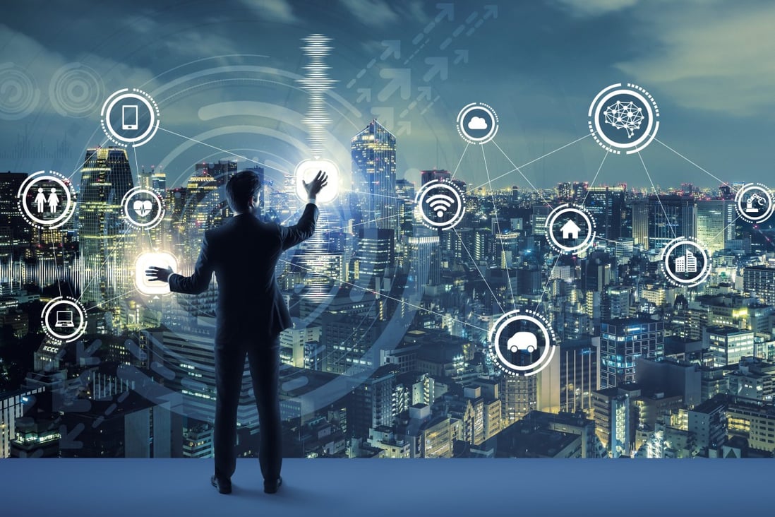 Applying digital technology to transform industries and dream up creative solutions for customer problems require fresh ways of thinking. Photo: Shutterstock