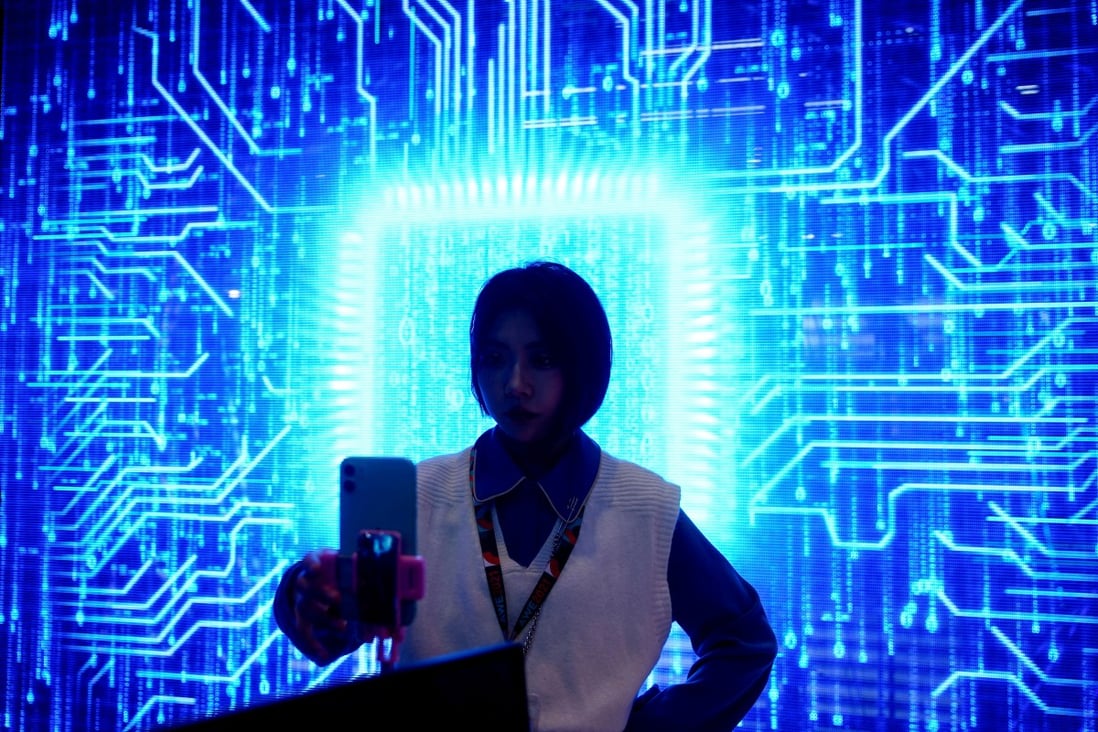 A woman visits a semiconductor device display at the Appliance and Electronics World Expo in Shanghai on March 23, 2021. Photo: Reuters