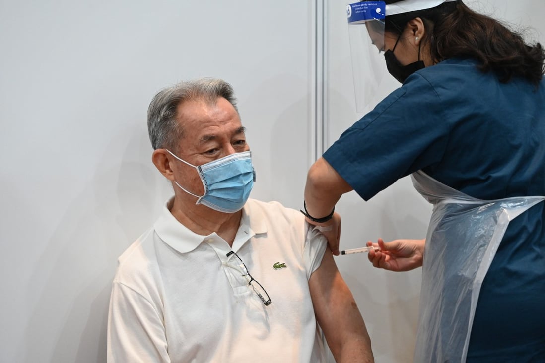 A Malaysian man receives a dose of the Sinovac Covid-19 vaccine in Kuala Lumpur on Thursday. Photo: Xinhua