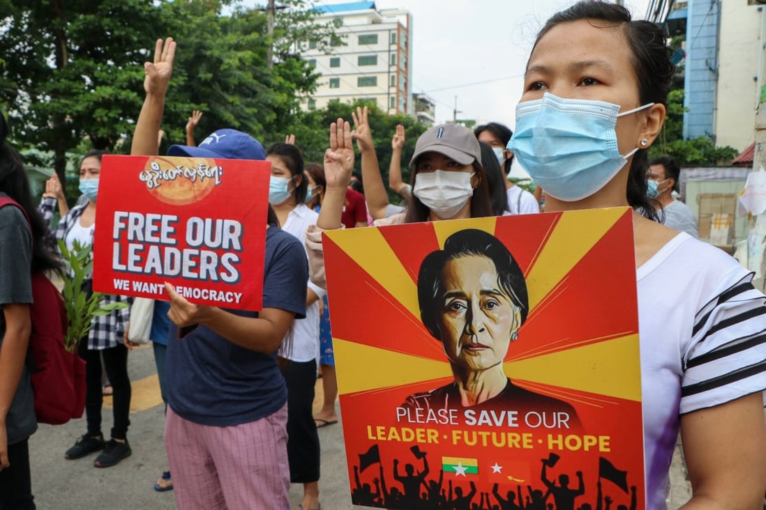 Anti-coup protesters march on a street in Yangon on April 24, 2021. Photo: AP