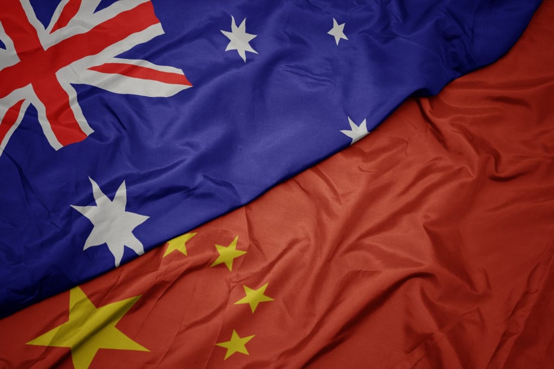 The Australian and Chinese flags. Photo: Shutterstock
