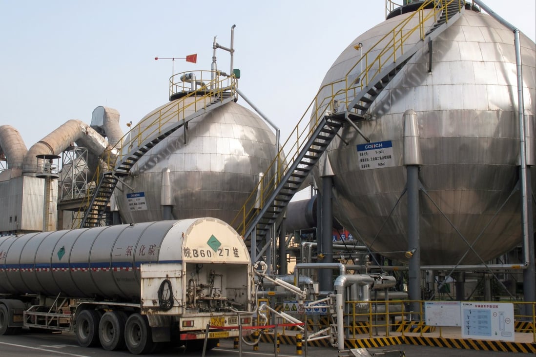 Carbon dioxide storage tanks are seen at a cement plant and carbon capture facility in Wuhu, Anhui province, in September 2019. Carbon capture is one among several proven clean coal technologies which help eliminate carbon dioxide emissions. Photo: Reuters