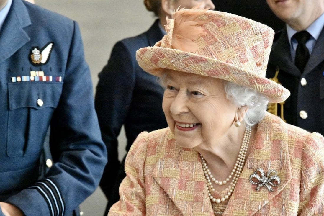 Queen Elizabeth: the original influencer? Photo: @theroyalfamily/Instagram