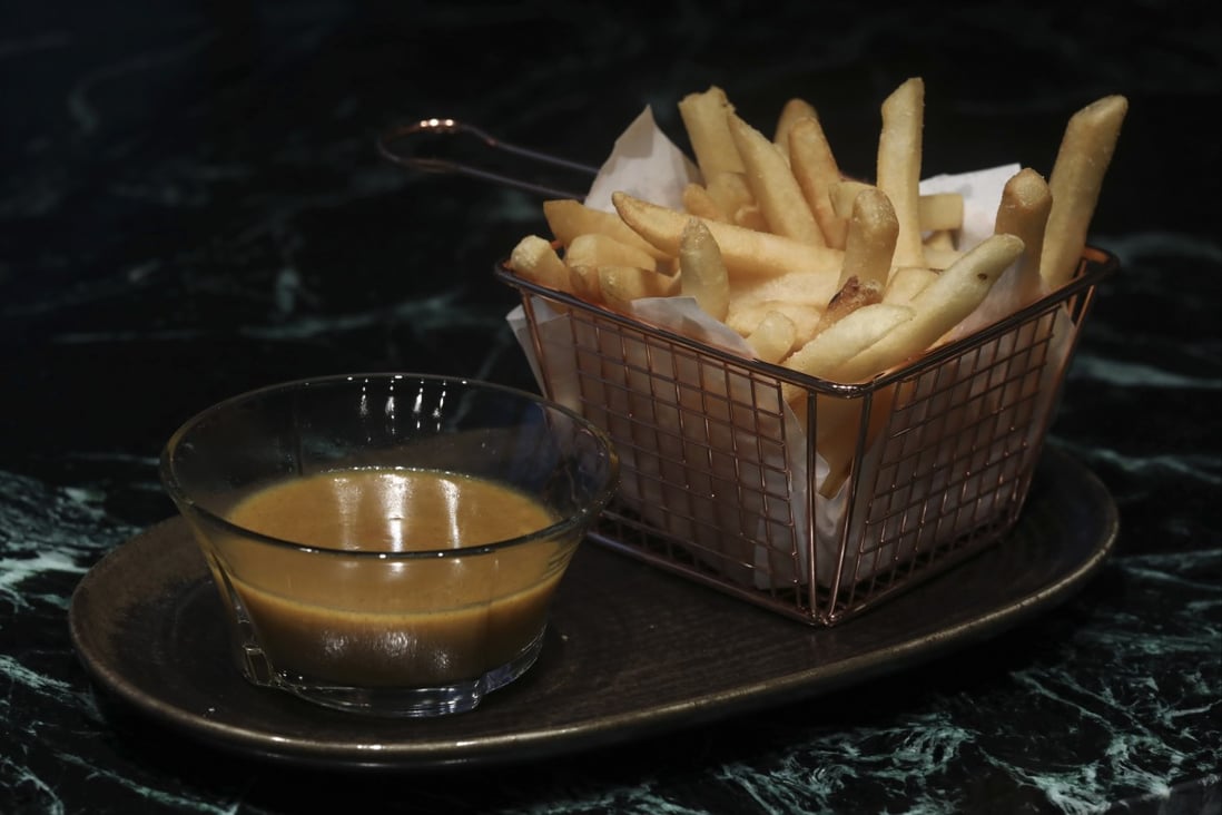 Chips and Curry from British-Chinese restaurant 1908bc at The Pemberton in Sheung Wan. Photo: Jonathan Wong
