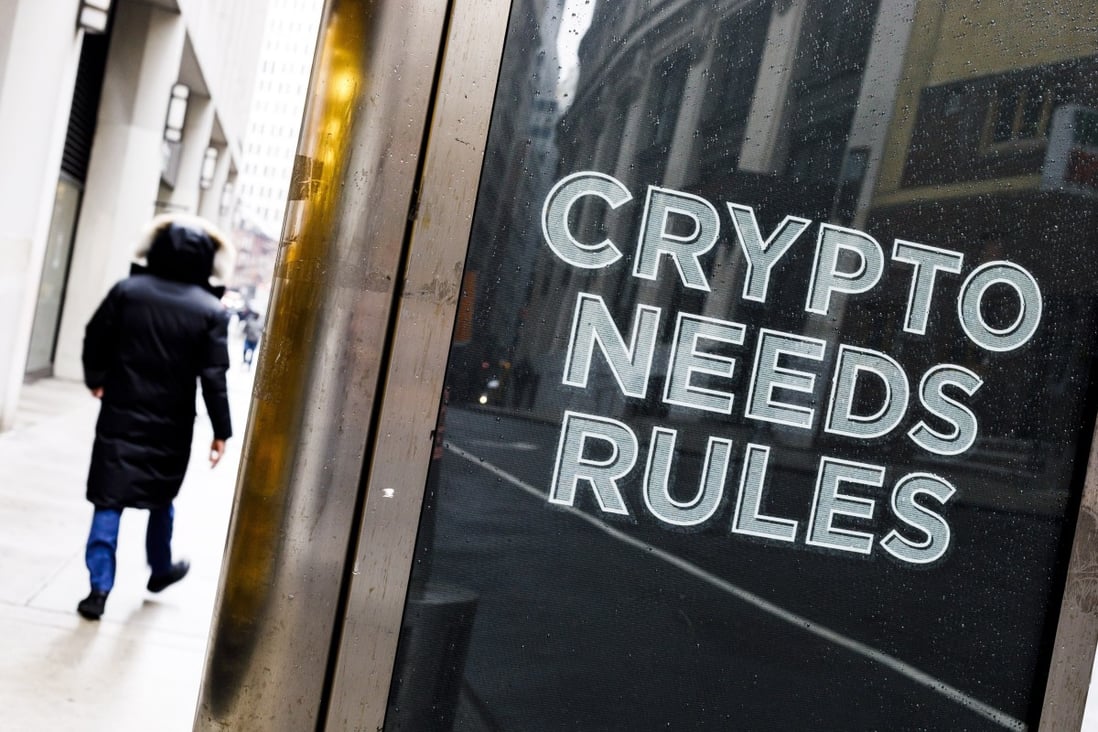 A person walks past an advertisement for cryptocurrency exchange Gemini in New York on January 18, 2019. Photo: EPA-EFE