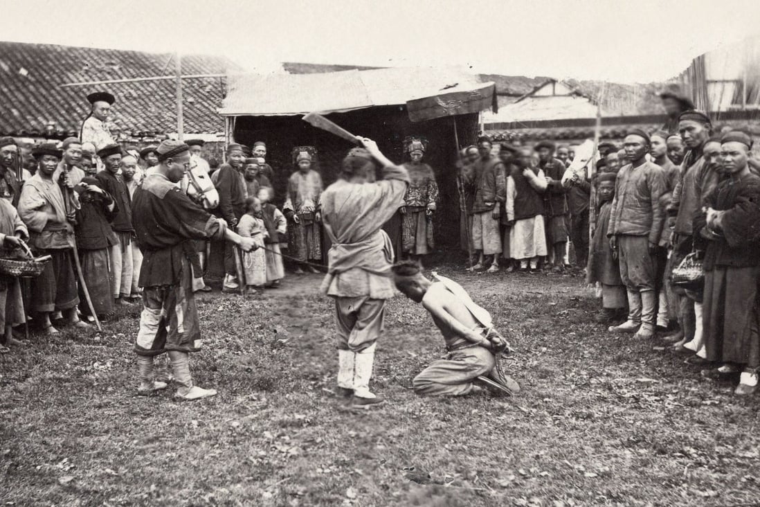 A print of a scene of execution in China from the 19th century. Photo: Universal Images Group via Getty Images