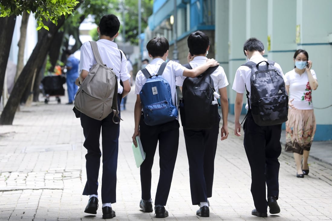 According to the association’s poll, 60 per cent of students dropping out left for overseas countries, mainland China or Macau. Photo: Dickson Lee