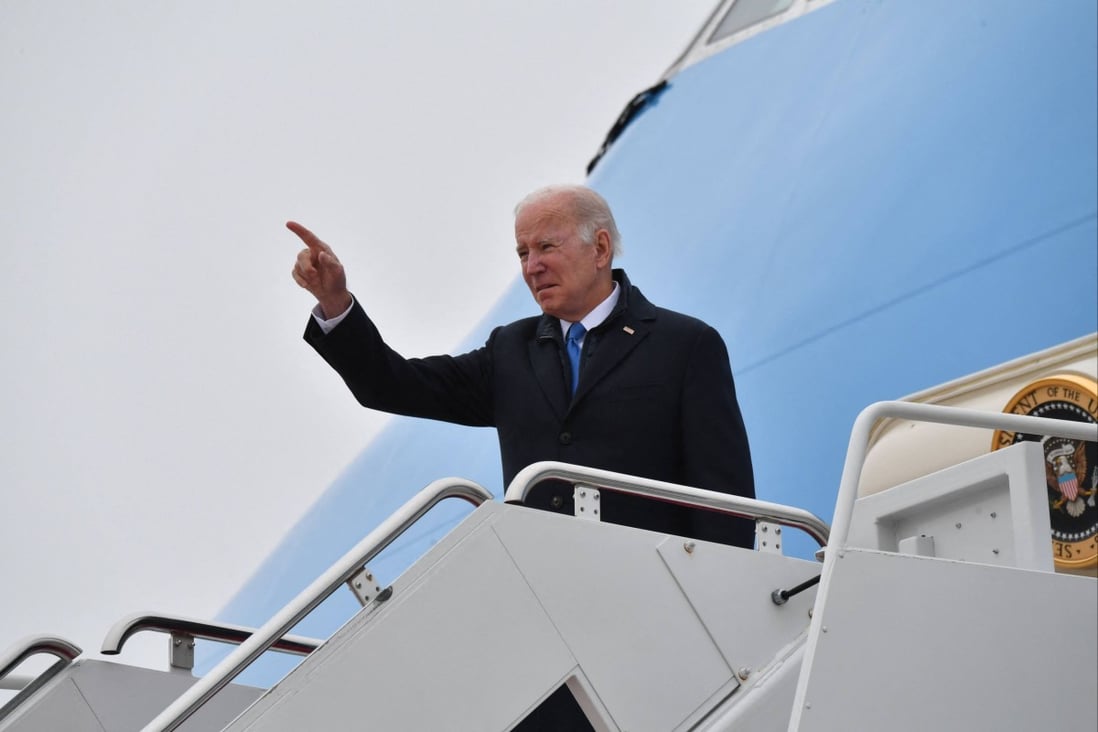 US President Joe Biden boards Air Force One at Joint Base Andrews in Maryland on December 8. Photo: AFP