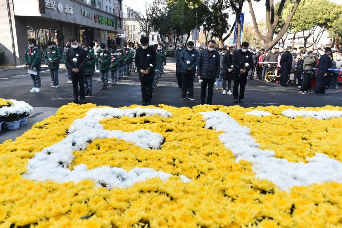 Nanjing residents on Monday remember the victims of the Nanking massacre. Photo: AFP
