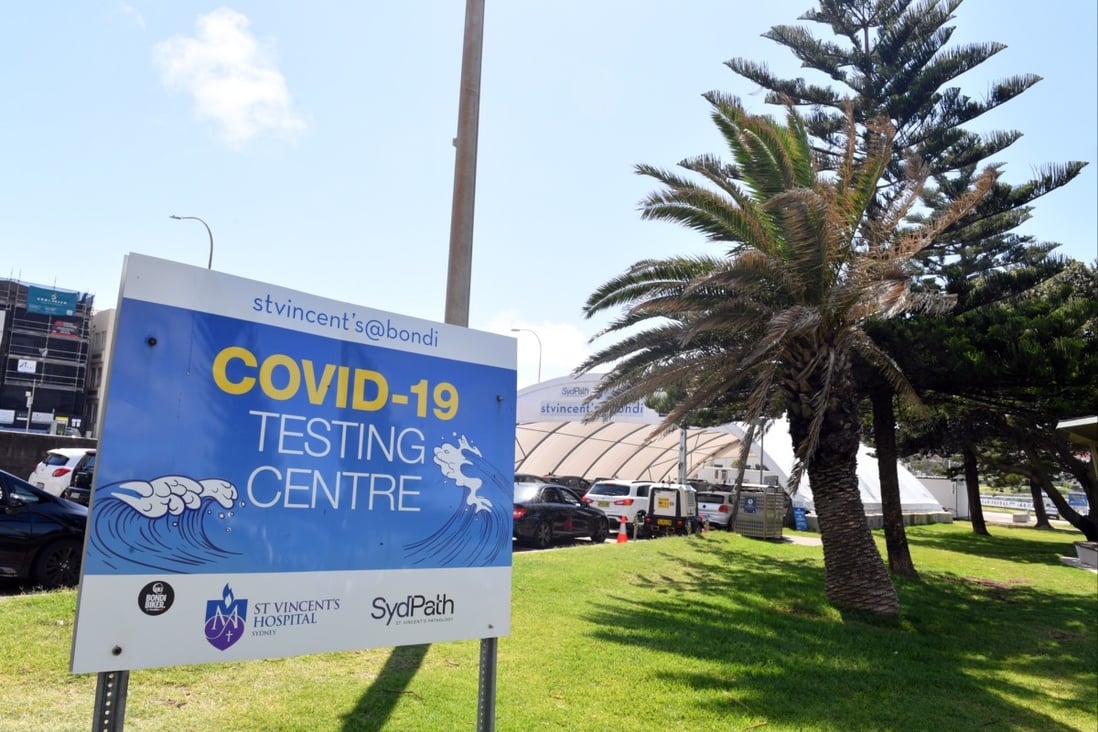 Cars lining up outside a clinic in Bondi Beach in Sydney, Australia, amid a rise in people seeking Covid-19 PCR tests. Photo: EPA-EFE