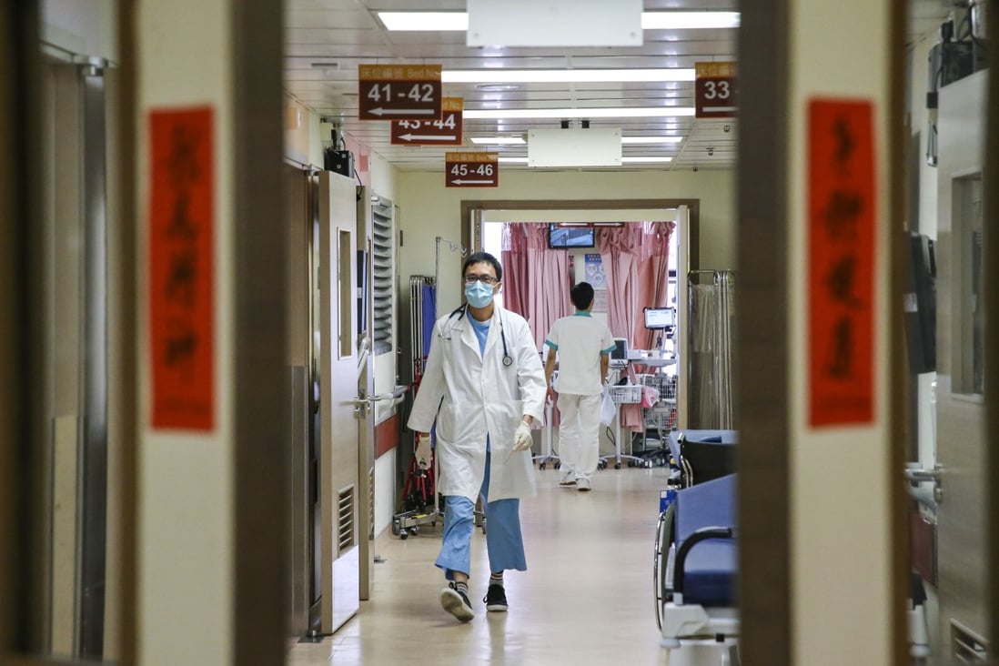 Doctors working in ward at Queen Elizabeth Hospital in Yau Ma Tei, in January 2019. Photo: Felix Wong