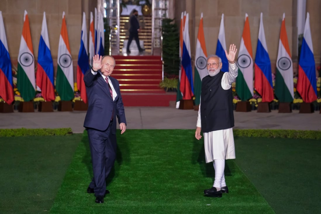 Indian Prime Minister Narendra Modi (right) with Russian President Vladimir Putin in New Delhi. Photo: Bloomberg
