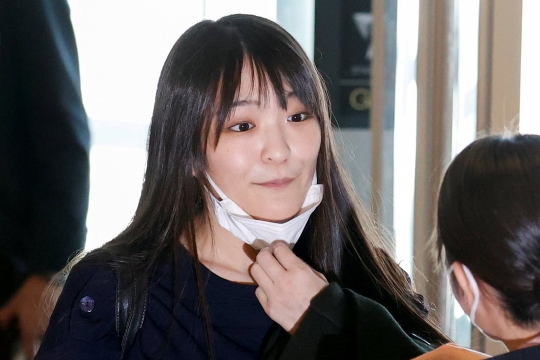 Former princess Mako Komuro, the eldest daughter of Japan’s Crown Prince Akishino and Crown Princess Kiko, pictured in November en route to her new life in the US. Photo: Reuters