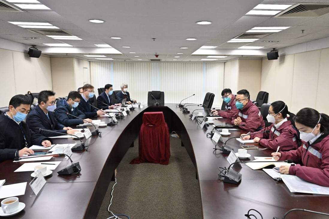 Mainland epidemiological experts exchange views with Hong Kong government officials in a meeting on February 20. A team of mainland China’s top epidemiologists arrived in Hong Kong last week to inspect Hong Kong’s anti-pandemic arrangements and advise the local government. Photo: Xinhua