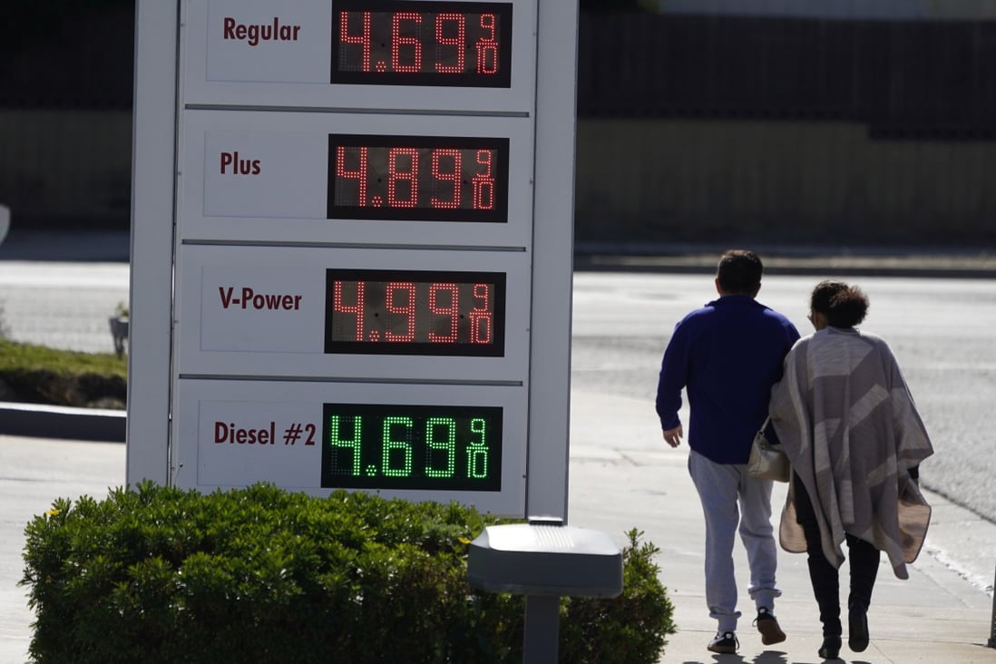 Petrol prices in Santa Clarita, California, on January 28. Sanctions on Russia have sent energy prices skywards, worsening inflation. Photo: AP