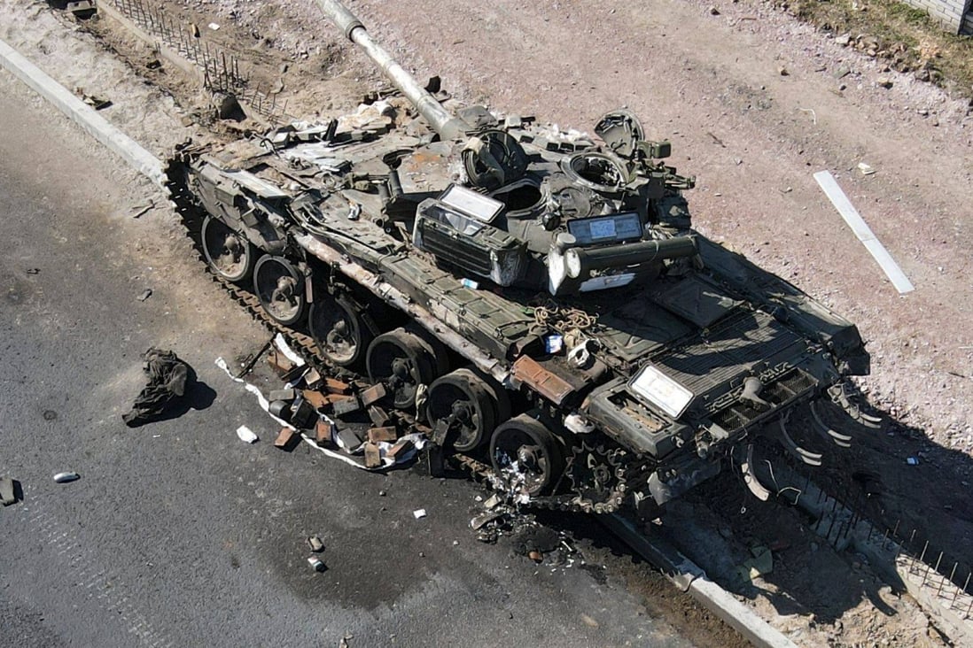 A charred Russian tank near Kyiv, Ukraine. Photo: Ukrainian Ground Forces / AFP